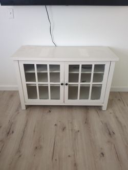 TV Stand - Great DIY Project