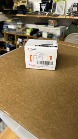 TRAVEL PLUG ADAPTER