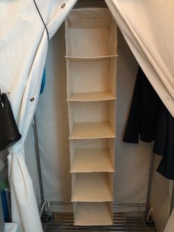 Canvas hanging shelf