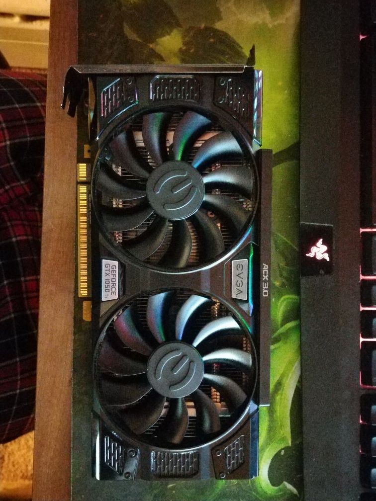 EVGA - NVIDIA GeForce GTX 1050 Ti SSC Gaming 4GB GDDR5 PCI Express 3.0