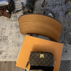 Louis Vuitton Purse 