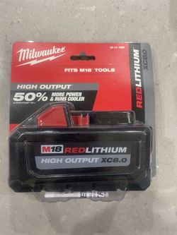 New In The Package Milwaukee M18 8 Amp Battery