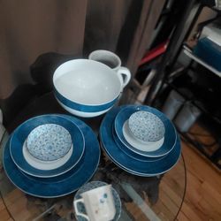  Beautiful China Set