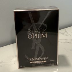BLACK OPUIM by YVES SAINT LAURENT BRAND NEW 