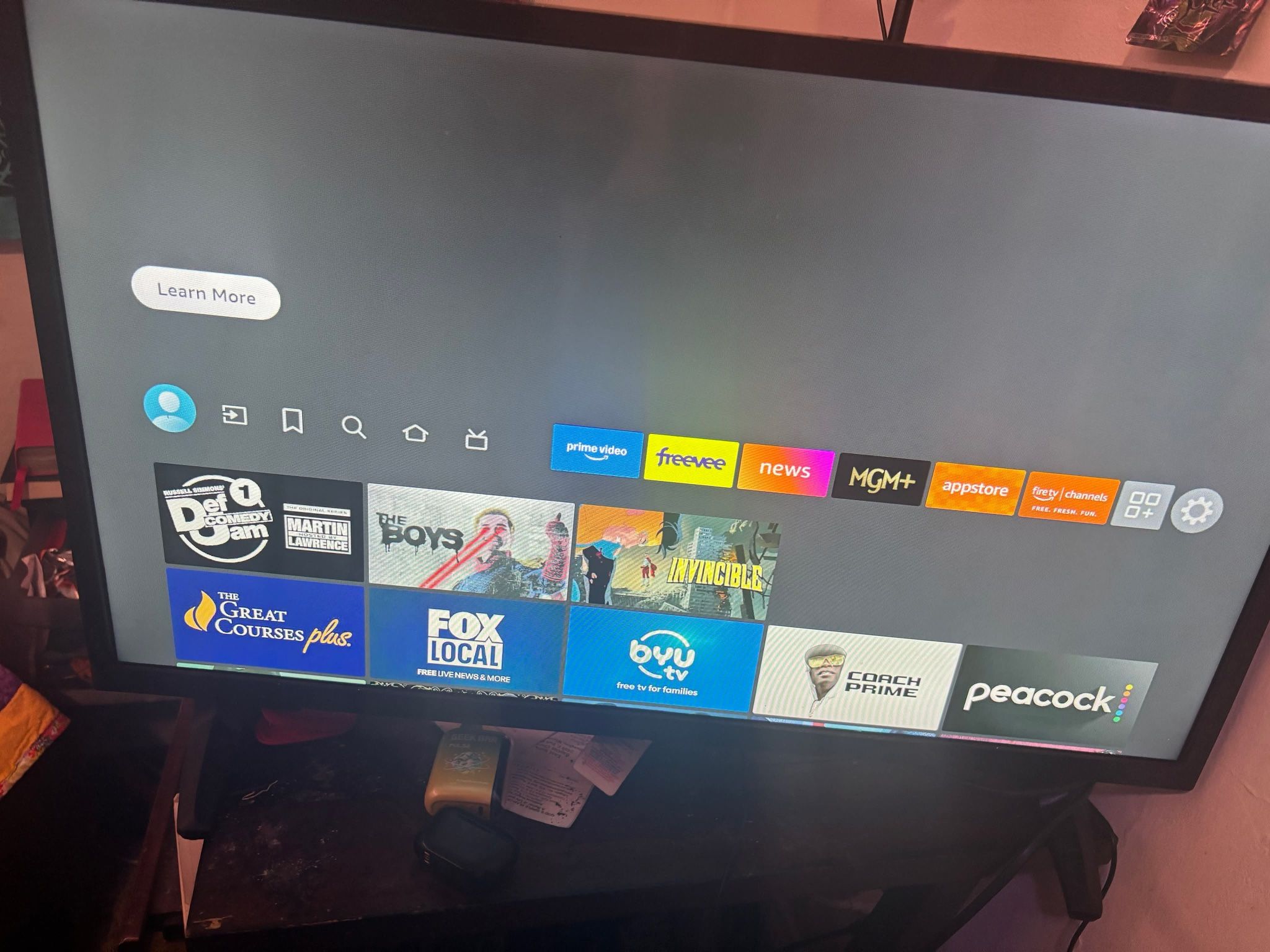 Insignia Smart 32inch TV