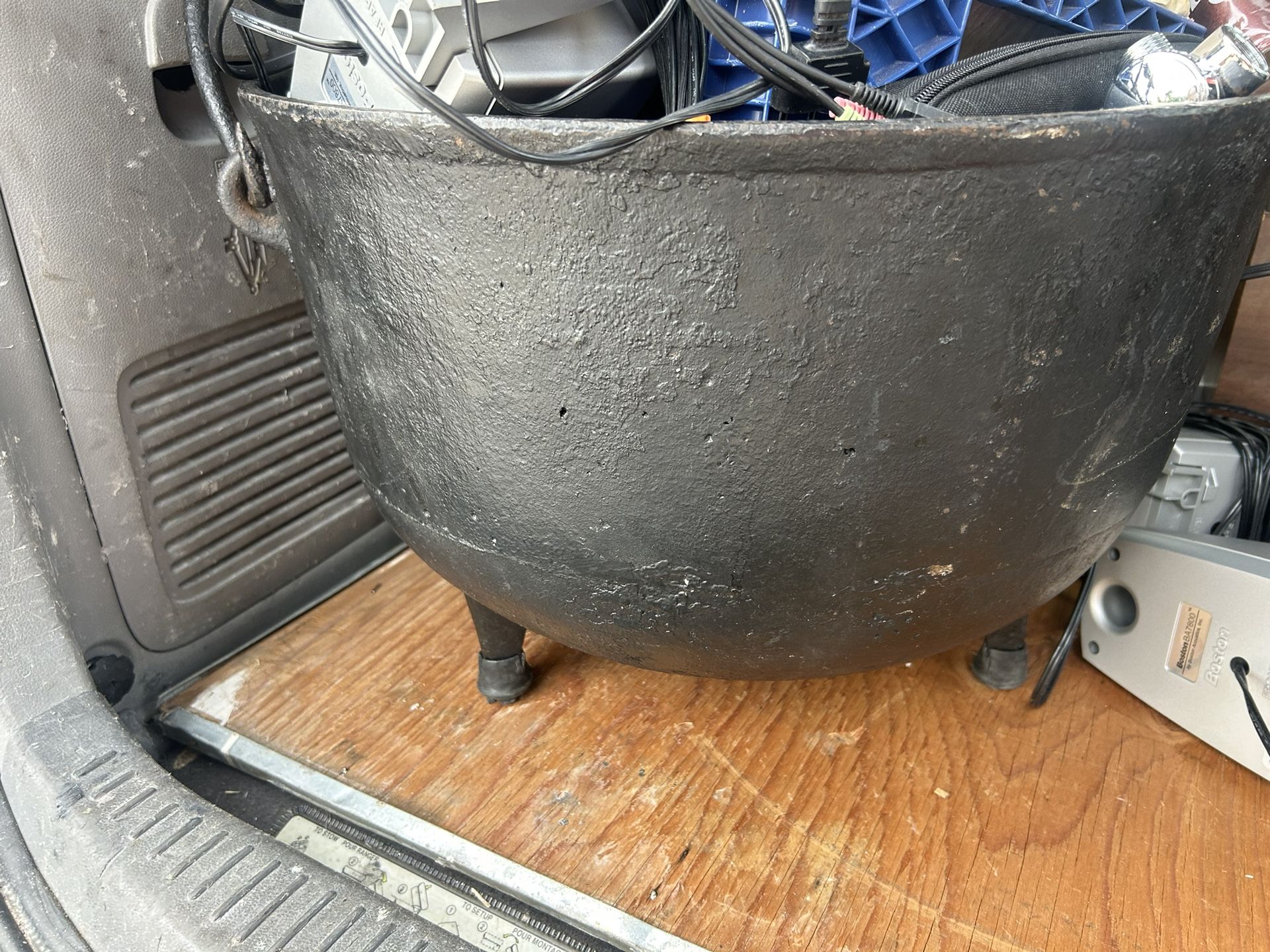Big Cast Iron Pot Heavy