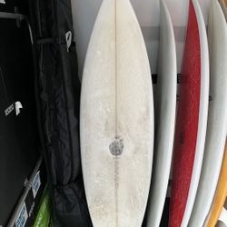 5’10 Beau Foster Custom Hand Shaped Surfboard