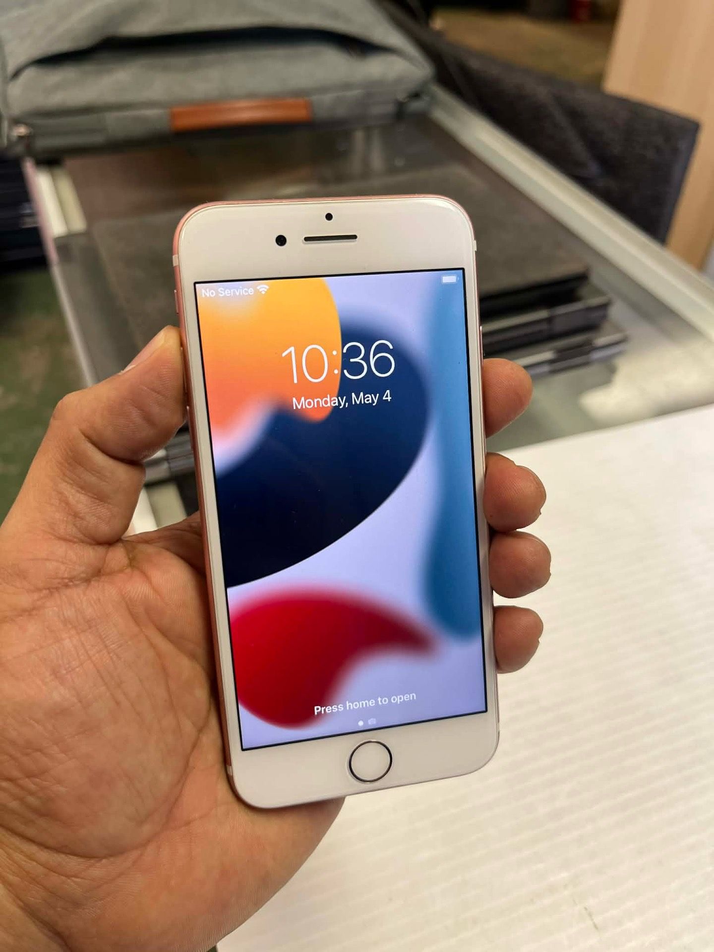 iPhone 7 32GB UNLOCKED for any carrier