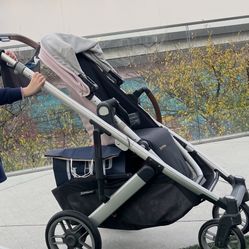 Uppa Baby Cruz Stroller Plus Bassinet Plus Organizer