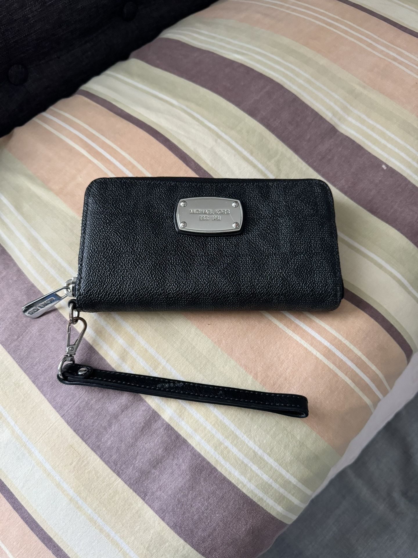 Michael Kors Wallets 