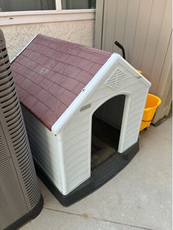 Dog house