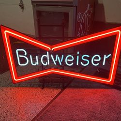 Budweiser Neon Beer Sign