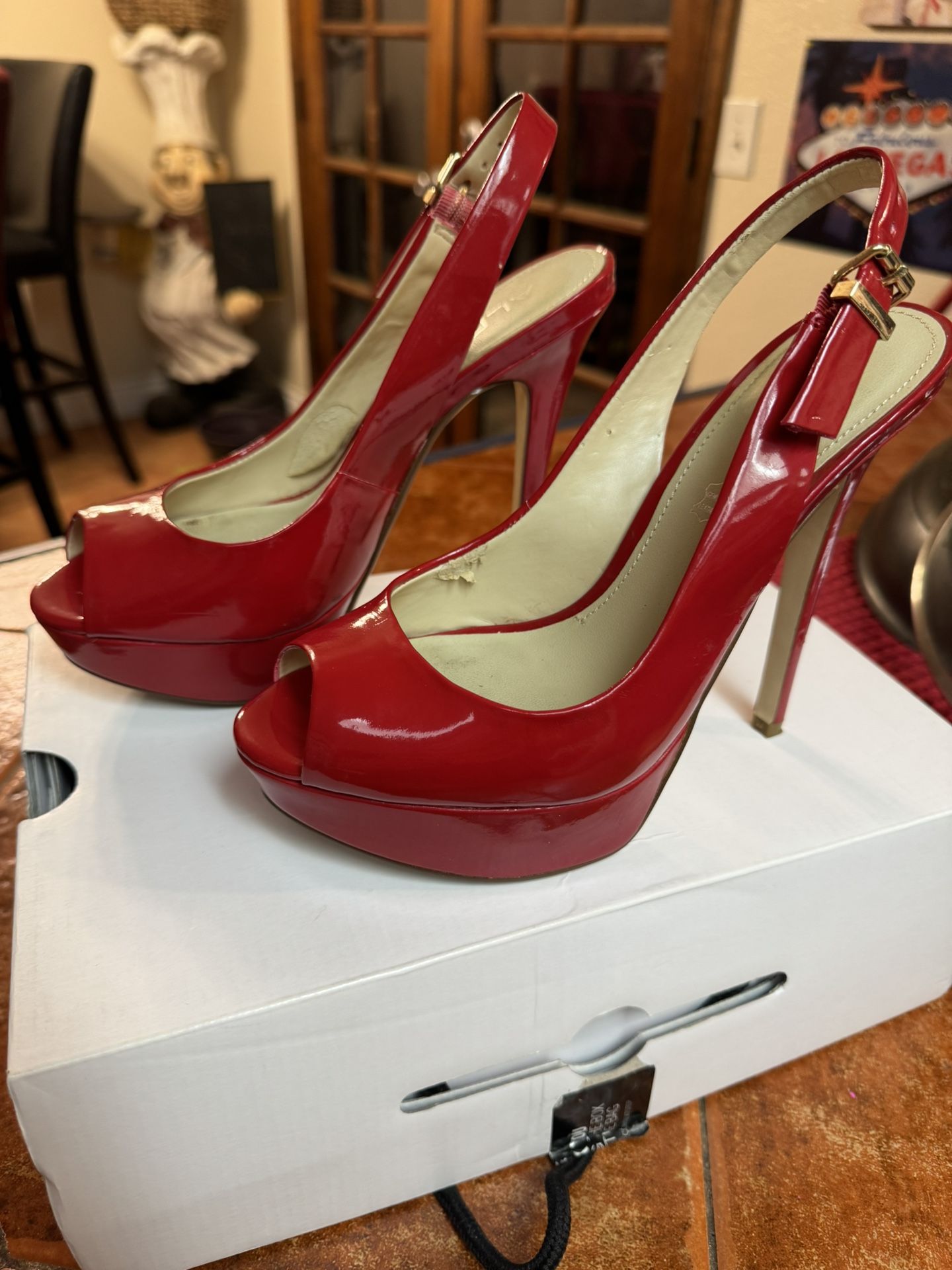 RED HEELS FROM ALDO