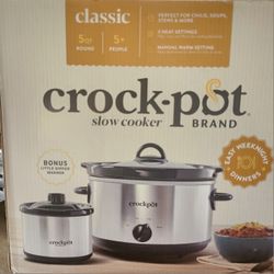 Crock-pot 5 Quart Slow Cooker With Mini and Little Dipper Warmer 