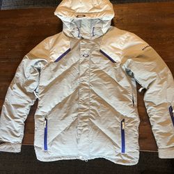Oakley Men’s Down Snowboard Jacket – Size S – Ventilated – Built-In Inner Gloves – Excellent Condition