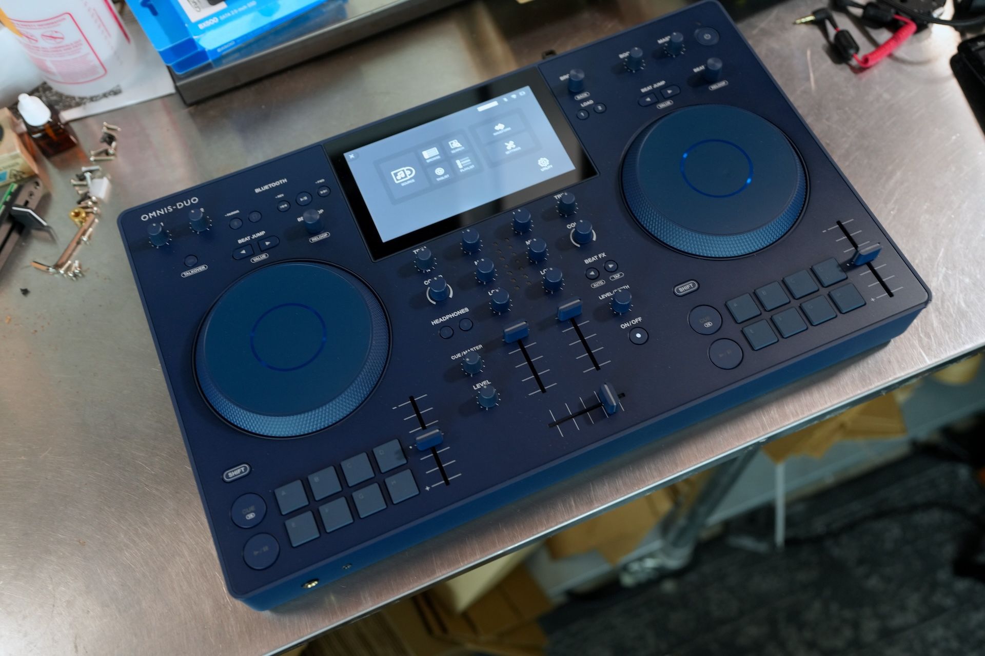 AlphaTheta Omnis-Duo All in One Battery Powered DJ System For Sale!