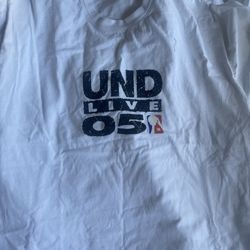Undefeated Basketball Tee