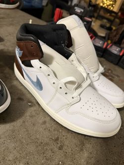 Jordan 1 Mids