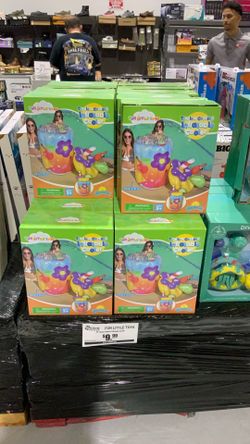 33” giant tropical inflatable cooler $10