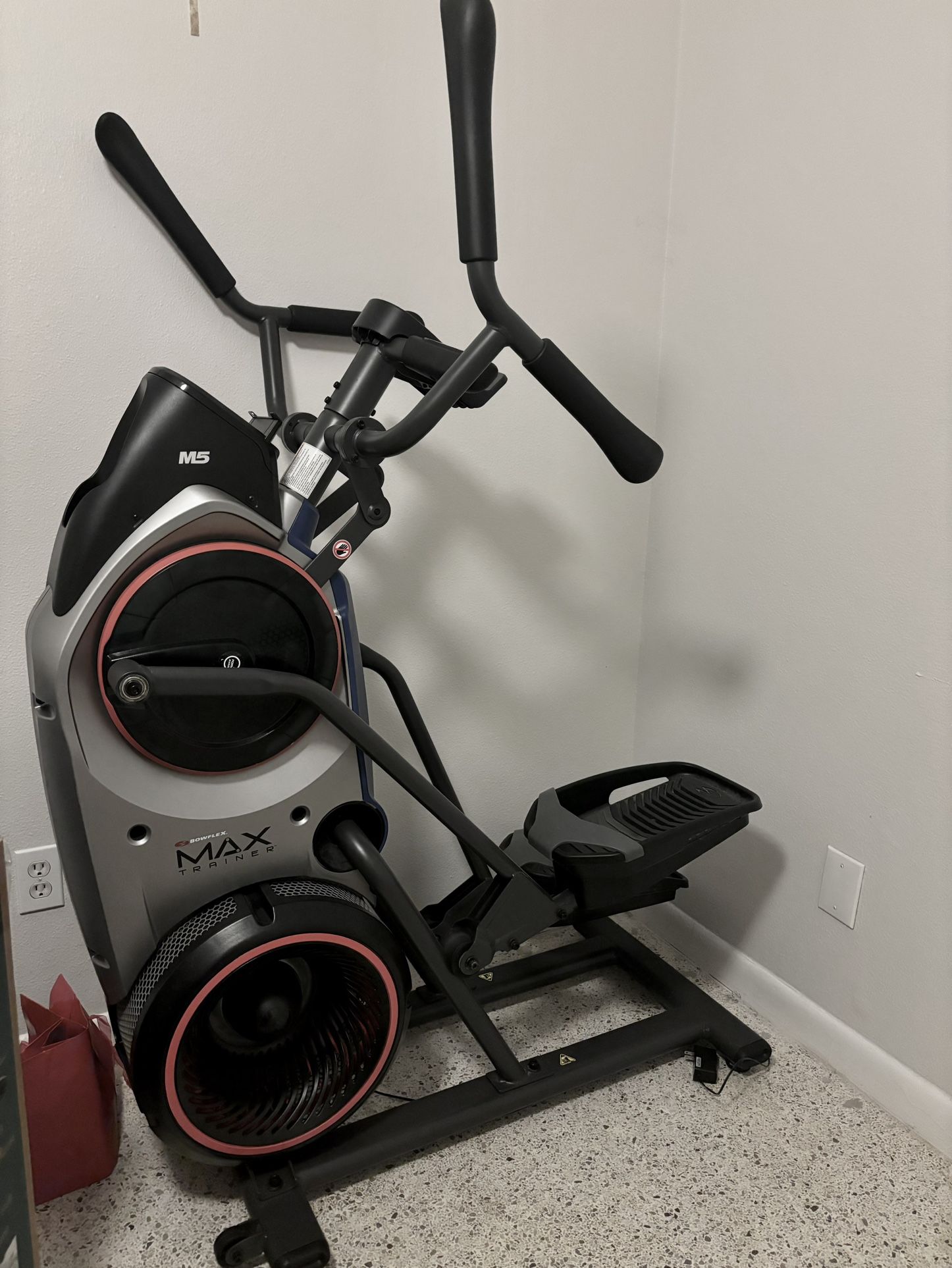 Max Trainer Workout Machine