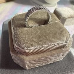 New Sterling Silver Crystal Ring