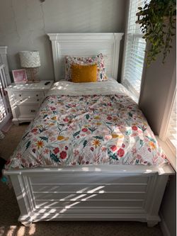 Twin Size Bed