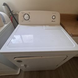 Amana 6.5 cu. ft. Gas Dryer (NGD4655EW)