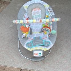 Baby Music And Vibration Seat. Excellent Condition