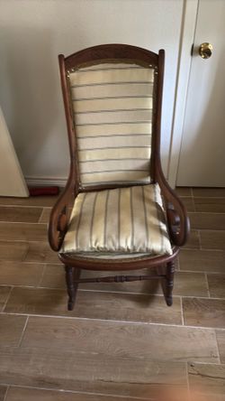 Rocking chair