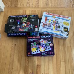 Snap Circuits