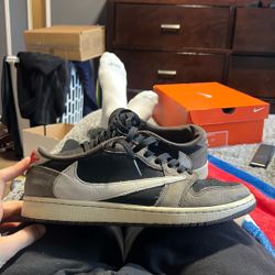 Travis Scott Jordan 1 Mocha Low