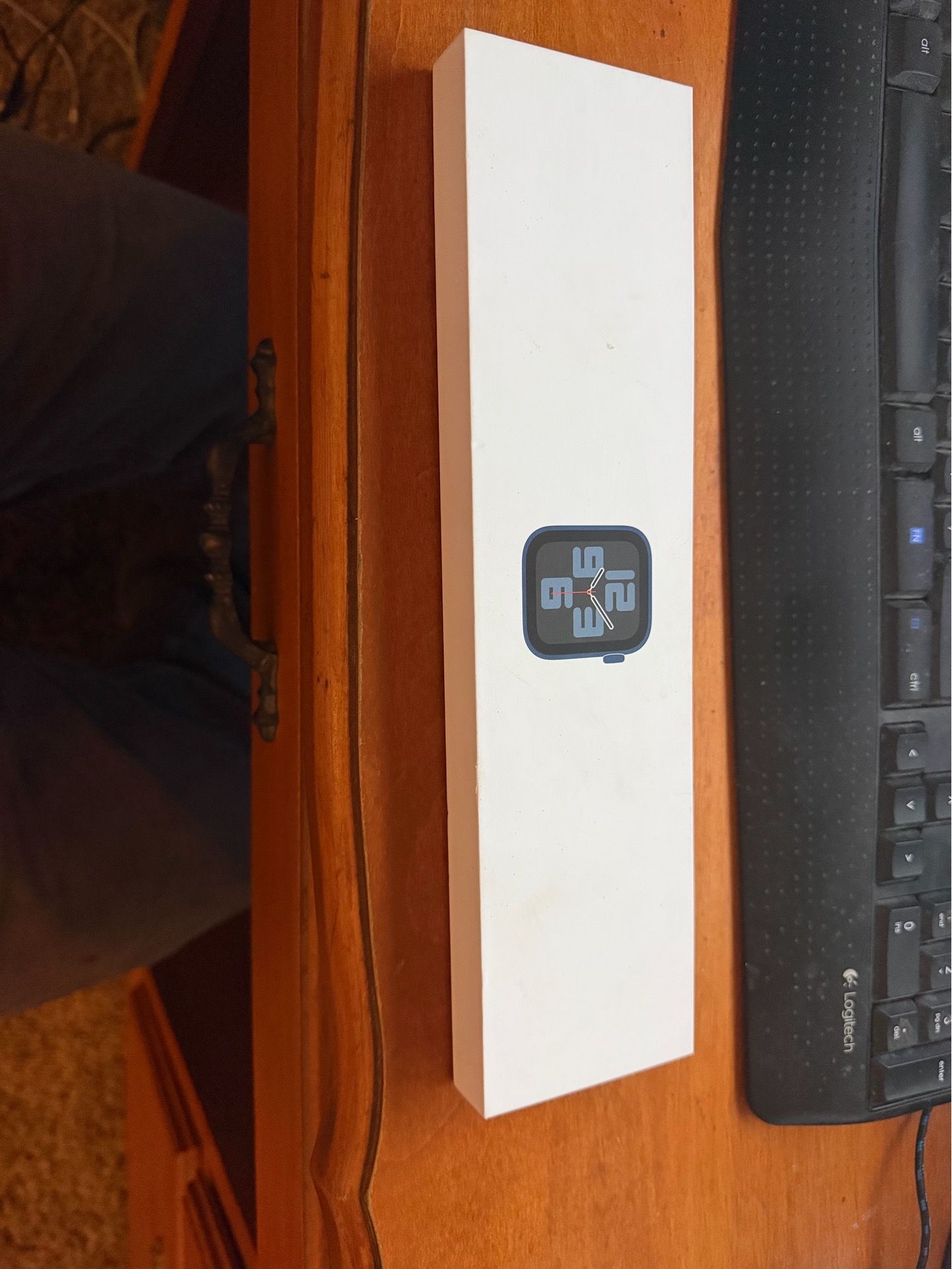 Apple Watch SE (2nd gen) 44mm
