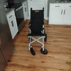 Trotter Chair