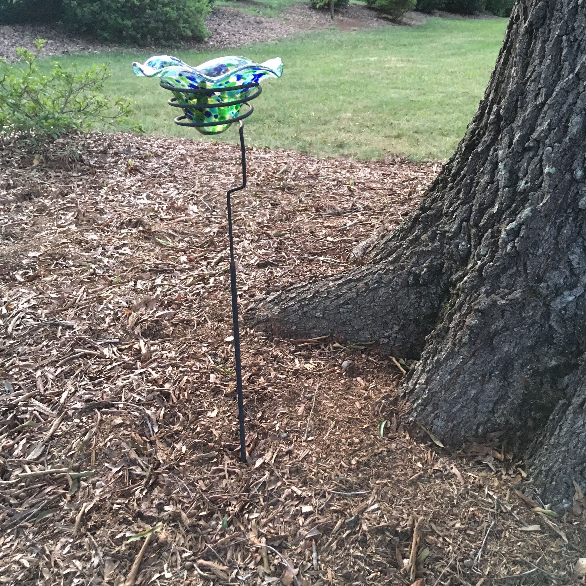Bird Bath ! Glass Yard Art - Swingers Birdbath U