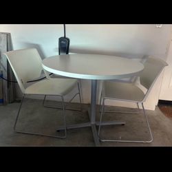 Round Dining Table with Free Chairs 