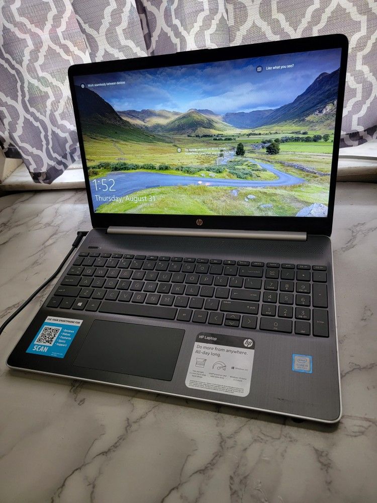 HP Pavilion 15.6" Touchscreen Laptop Quad Core i5 8th Gen 28GB memory 256GB SSD