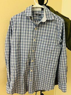 Color white size medium