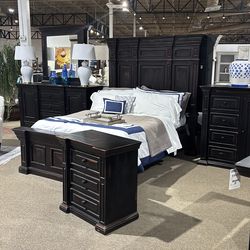 Bedroom set