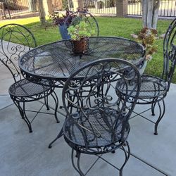 Quality Heavy Iron Patio Set - 5 Pc Set