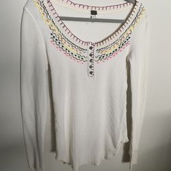 We The Free White Pink Embroidered Long Sleeve Blouse Sz.Medium PTP-17 inches