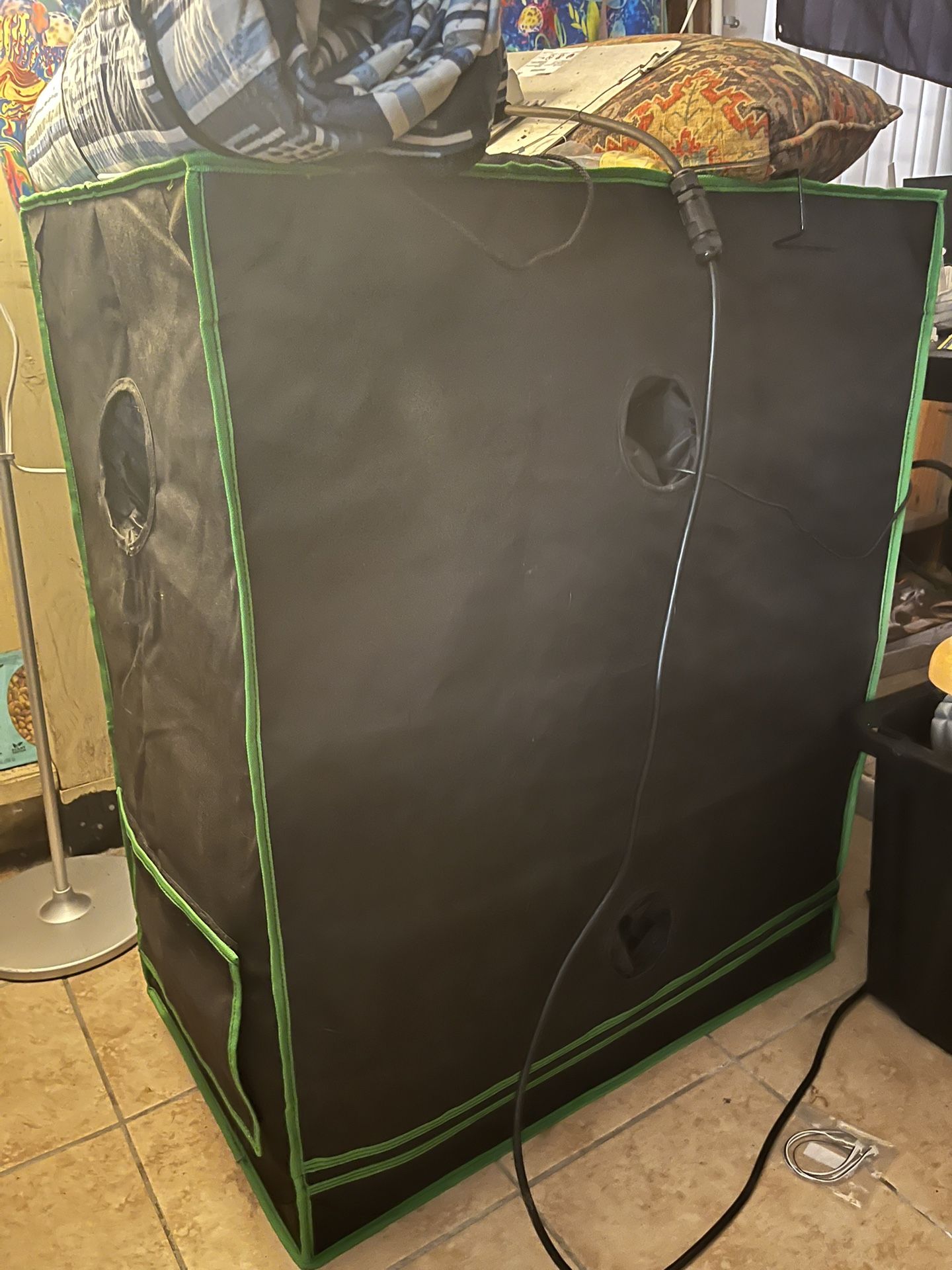 Grow Tent