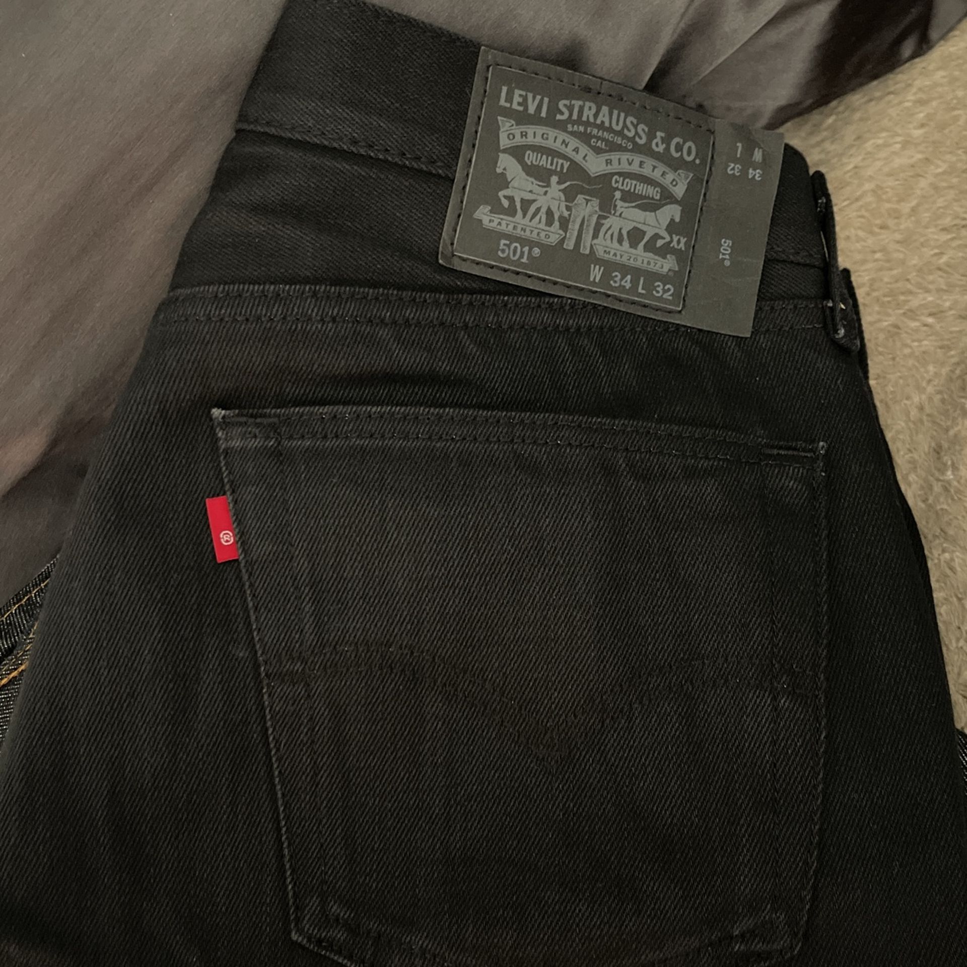 Men’s Levi’s barely worn