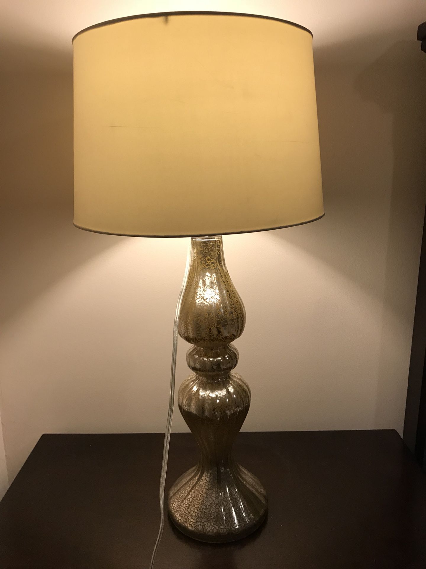 Tabletop lamp