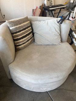 Beautiful big swivel chair