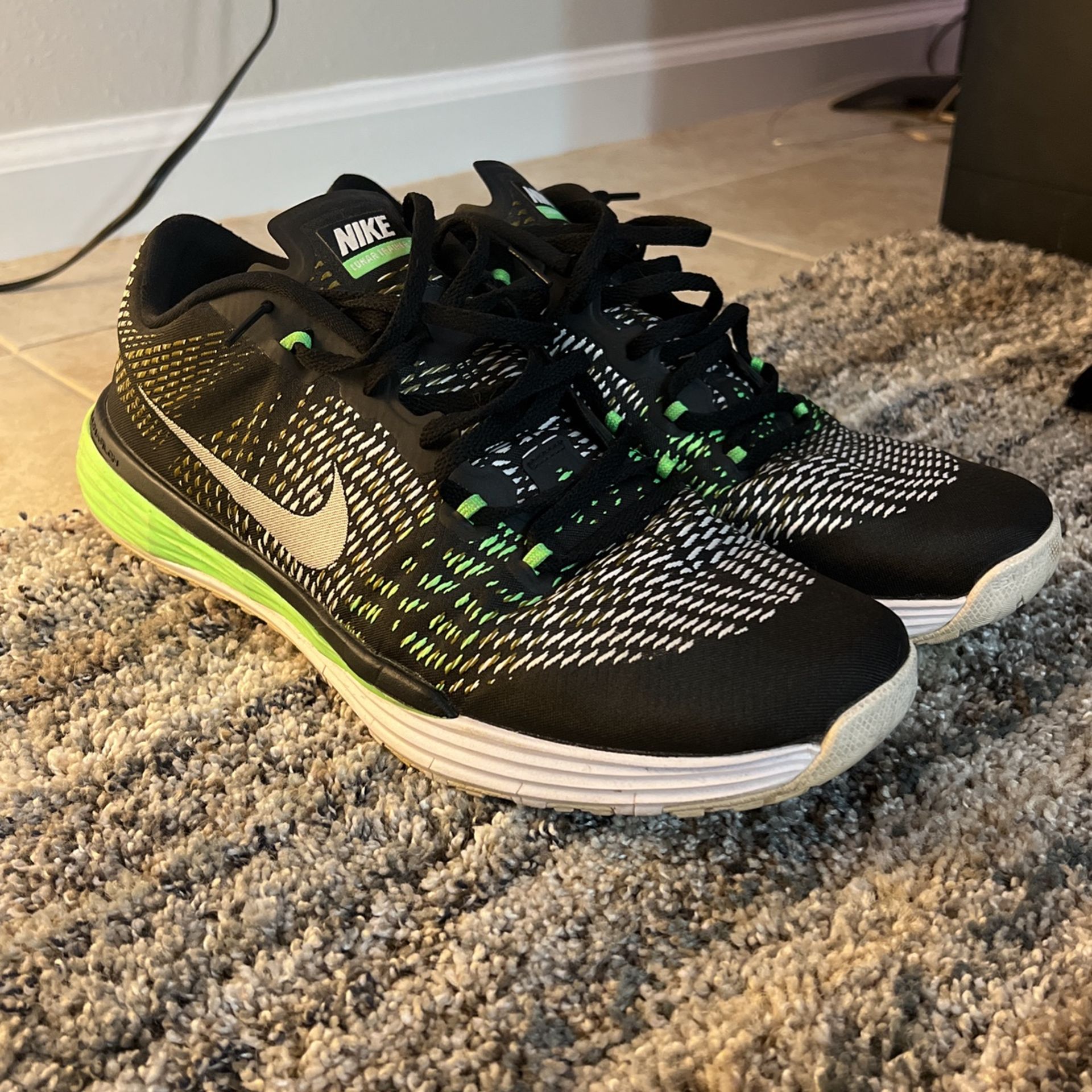 Nike Lunar Size 11.5
