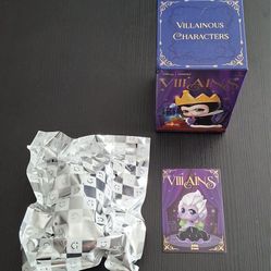 Disney Villains Collectible Figure (Ursula) — Brand New