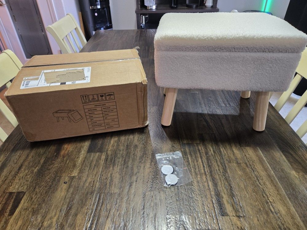 New Wimarsbon Teddy Velvet Foot Stool