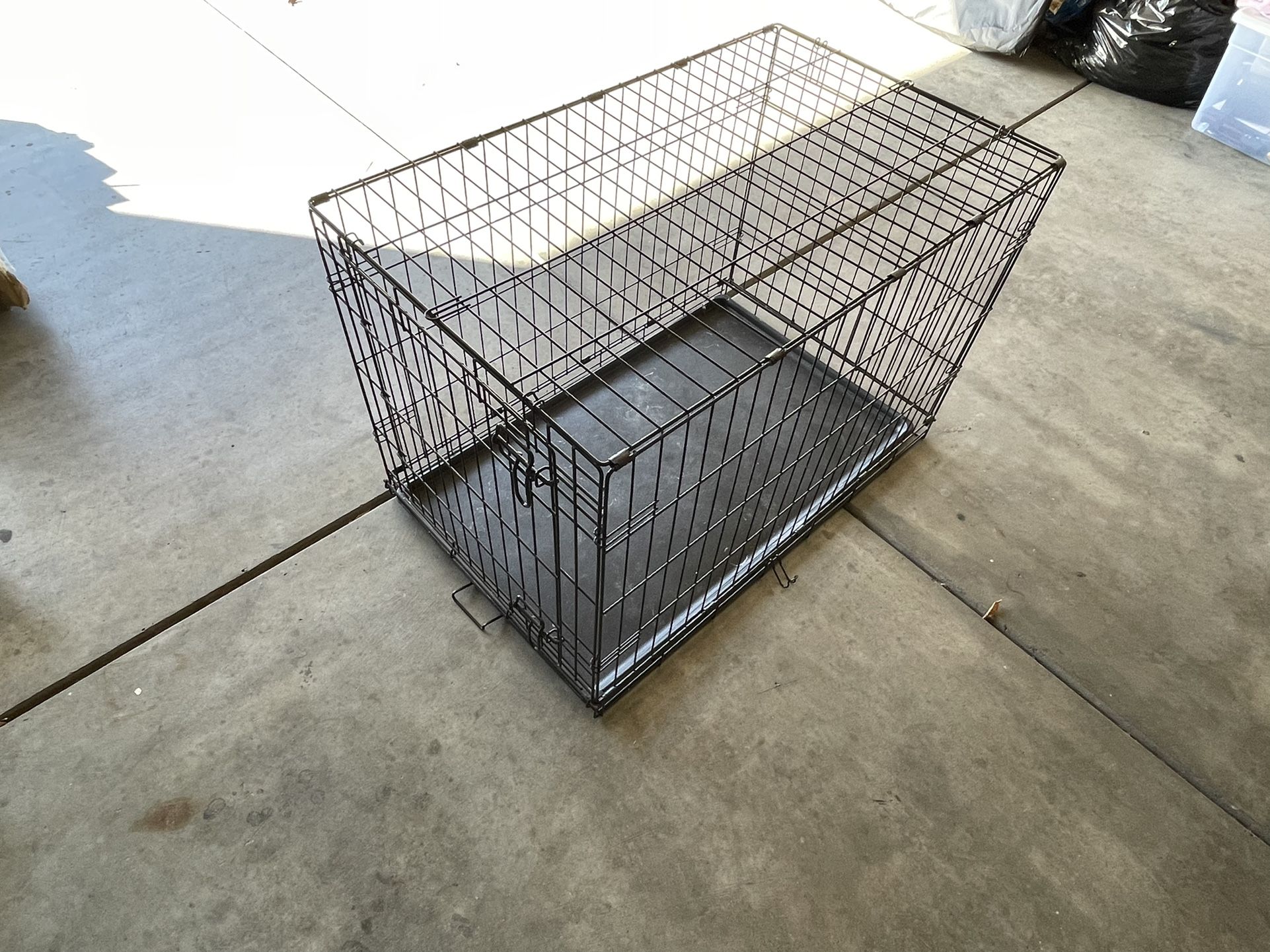 Collapsible Metal Dog Crate 
