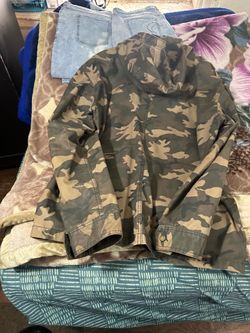 Zara Camouflague Jacket
