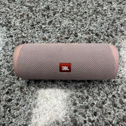 JBL Flip 5 Pink Bluetooth Speaker